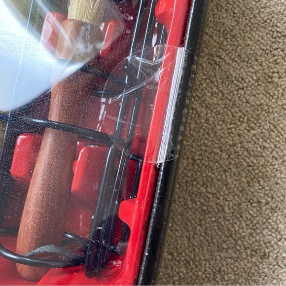 Gourmet corn grilling set with corn basket, corn holders, basting brush - Picture 7 of 9